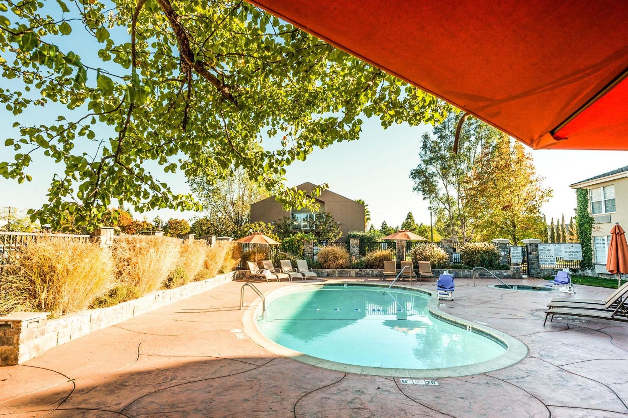 Hotel Indigo Napa Valley By Ihg Kültér fotó